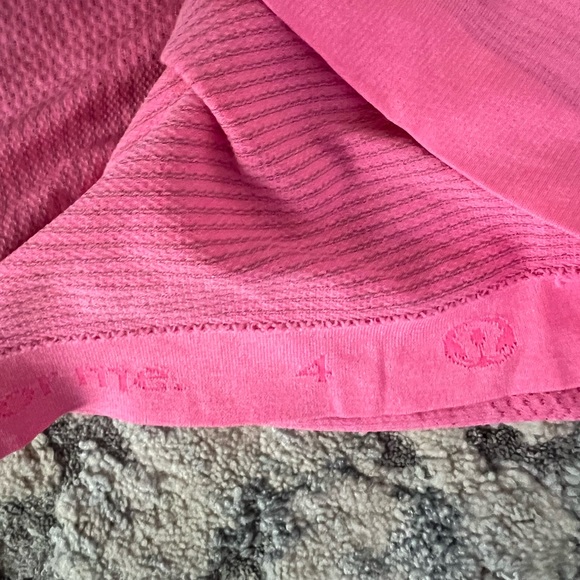 Lululemon Swiftly Tech Racerback Pink Shell / White | Size 4 - Picture 5 of 5